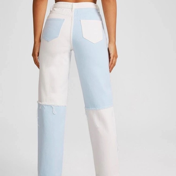 Straight Leg Mom Jeans - Picture 2 of 6